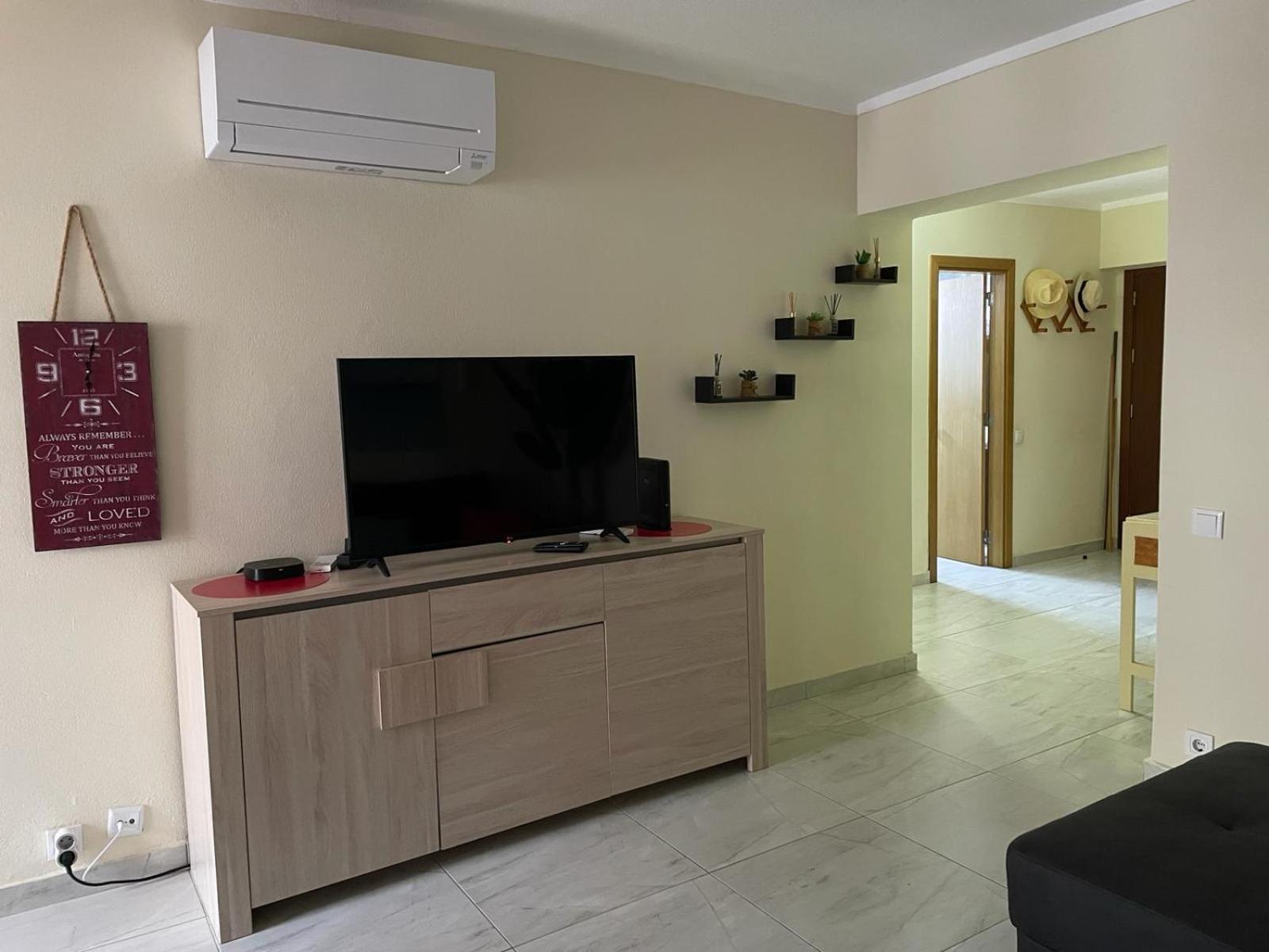 T2 With Pool, 300M From The Beach Portimão Exterior foto
