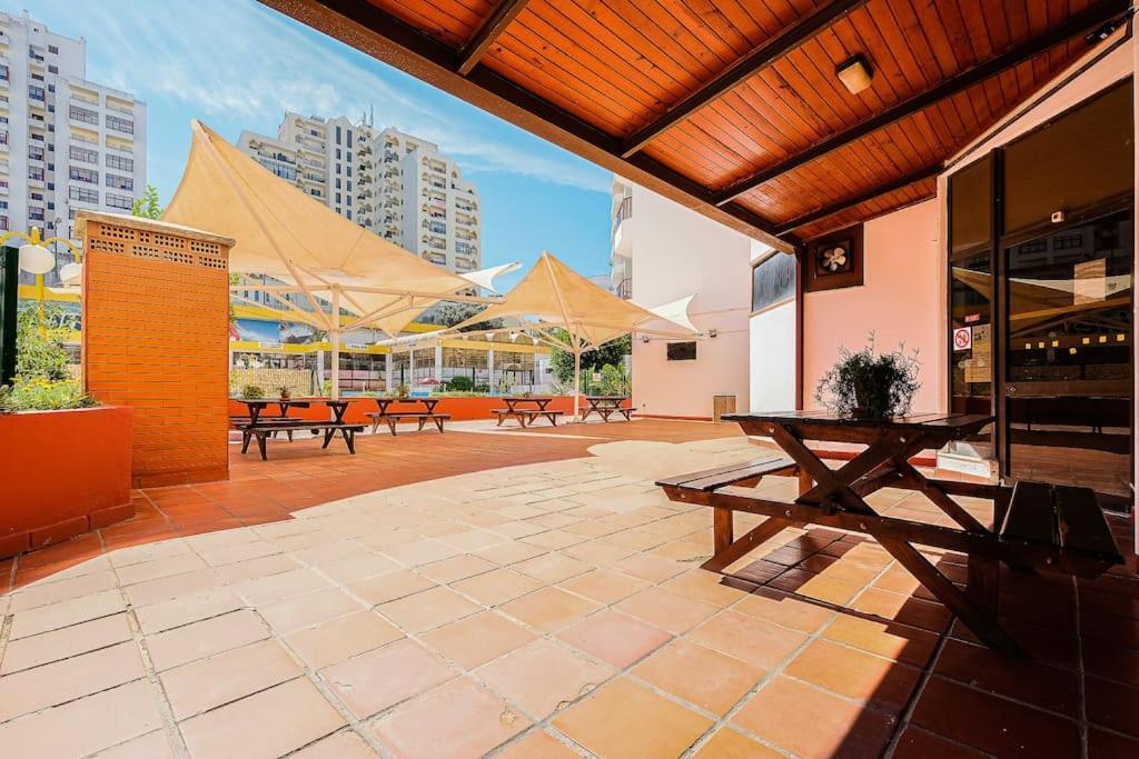 T2 With Pool, 300M From The Beach Portimão Exterior foto