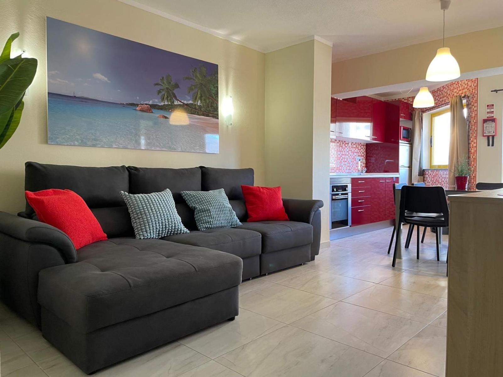T2 With Pool, 300M From The Beach Portimão Exterior foto