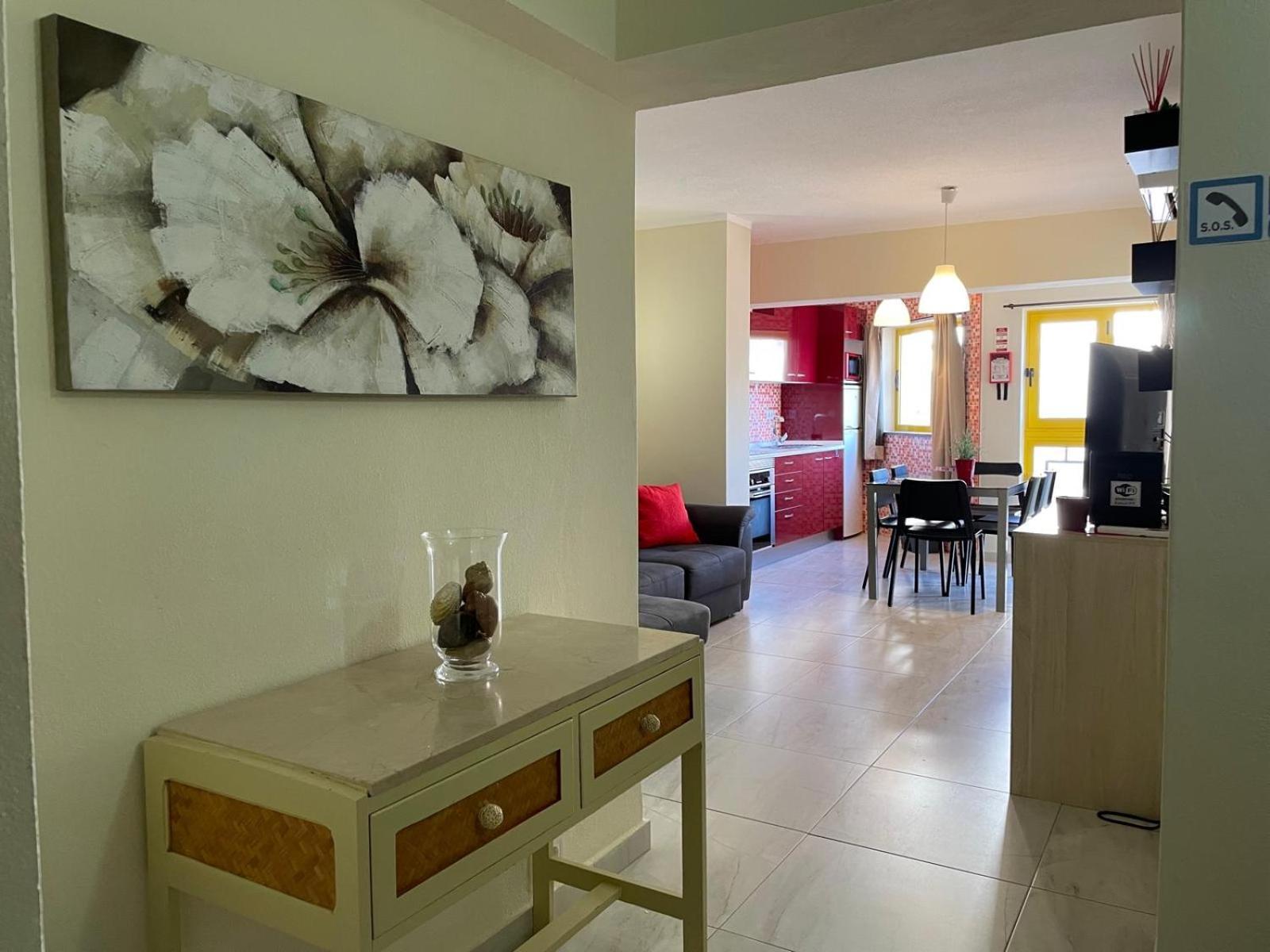 T2 With Pool, 300M From The Beach Portimão Exterior foto